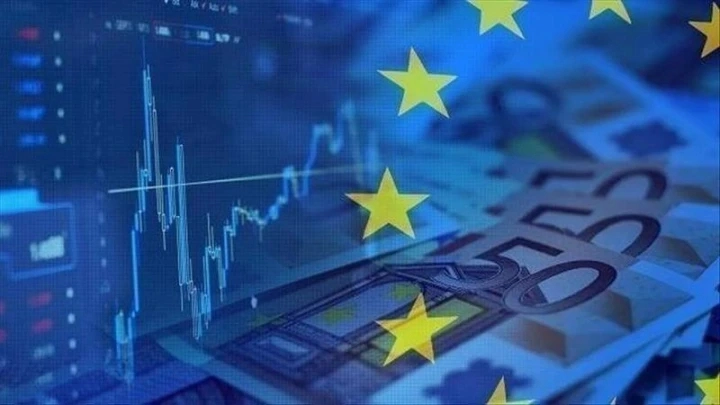 الأسهم الأوروبية تبدأ تعاملاتها على تباين