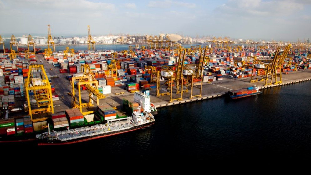 موانئ دبي: ميناء جبل علي قادر على العمل بكامل طاقته