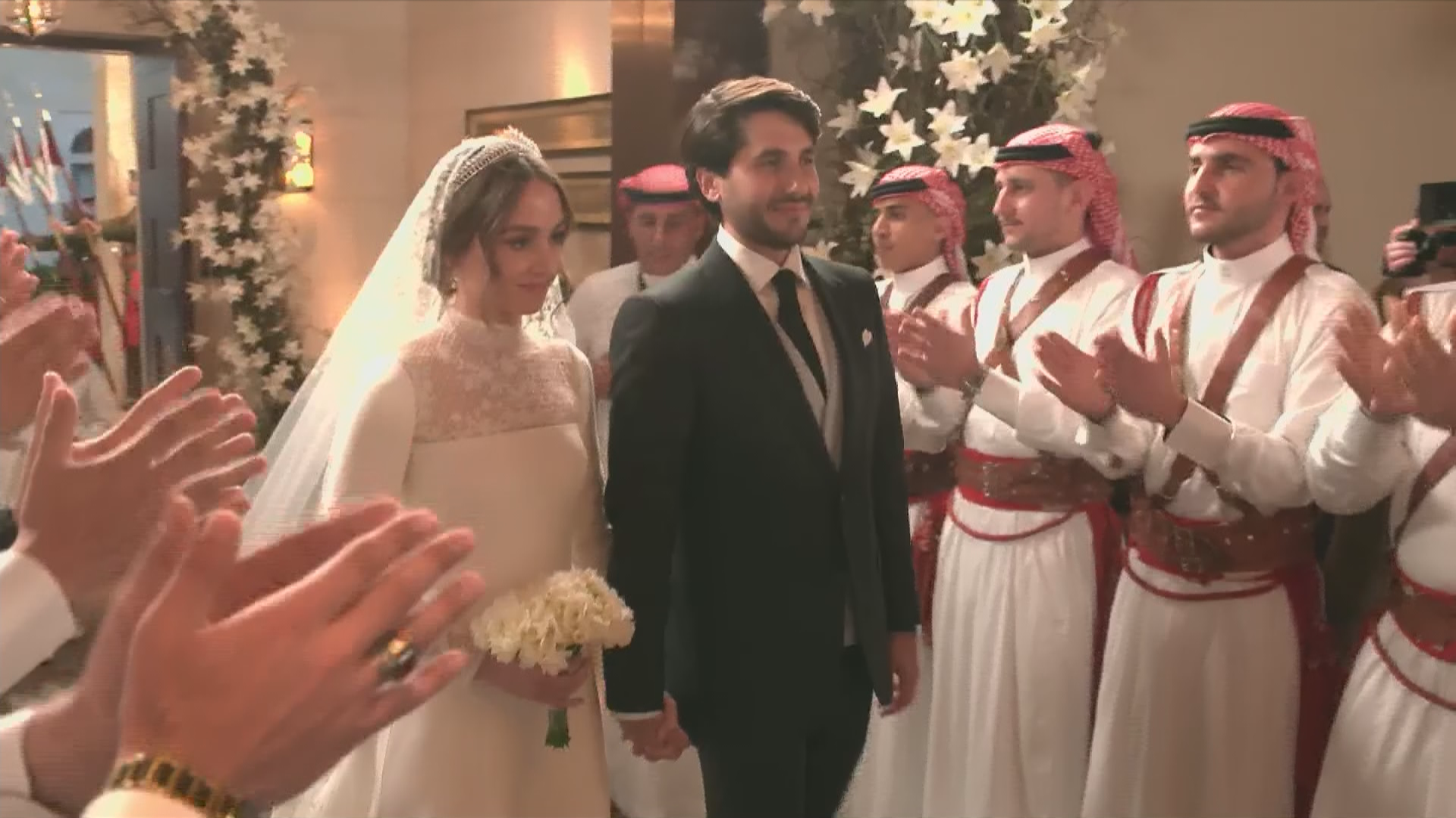 فرقة معان تشارك بزفاف الأميرة ايمان
