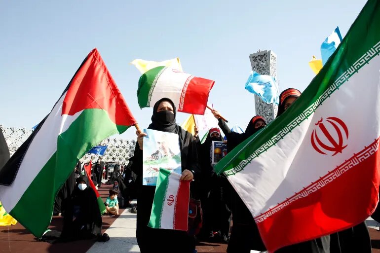 الرئاسة الفلسطينية لخامنئي: إيران تضحي بدماء شعبنا