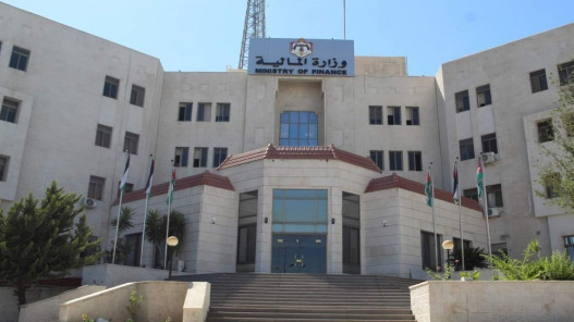وزير المالية يلتقي السفير السعودي لدى الأردن