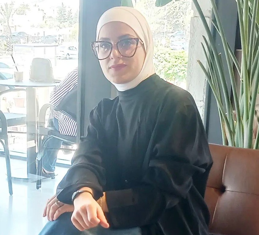 التسوق الإلكتروني : متعة فورية أم عبء نفسي خفي