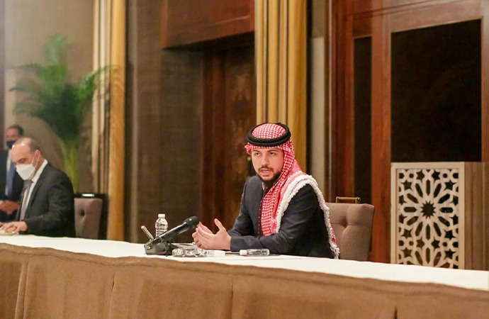ولي العهد: أهمية تكريس العمل السياسي