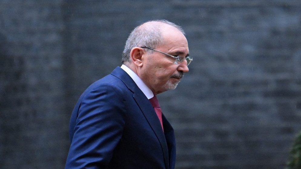 وزير الخارجية يبحث تطورات التصعيد الخطير في المنطقة مع نظيره المصري