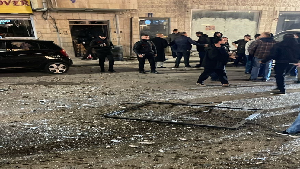 عمان ..  4 إصابات في حريق شبّ بمحل تجاري