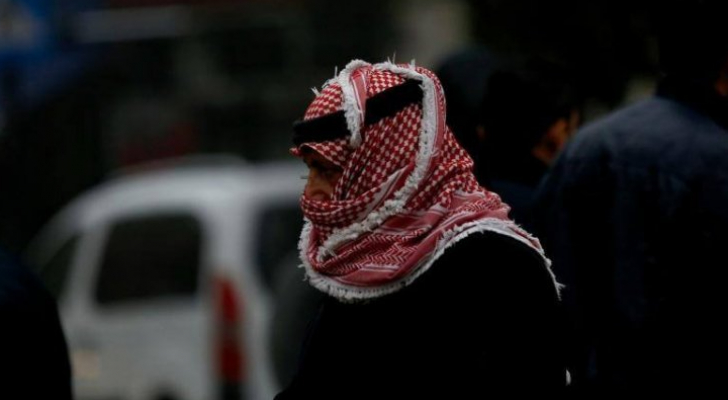 انخفاض الحرارة ..  هل يعود الأردنيون لارتداء المعاطف