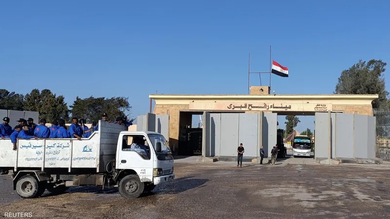 إسرائيل: فتح معبر رفح مؤجل والمساعدات لن تمر منه