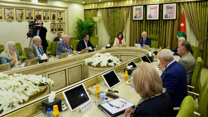 تربوية الأعيان: الذكاء الاصطناعي أصبح أساسياً بعمل المؤسسات