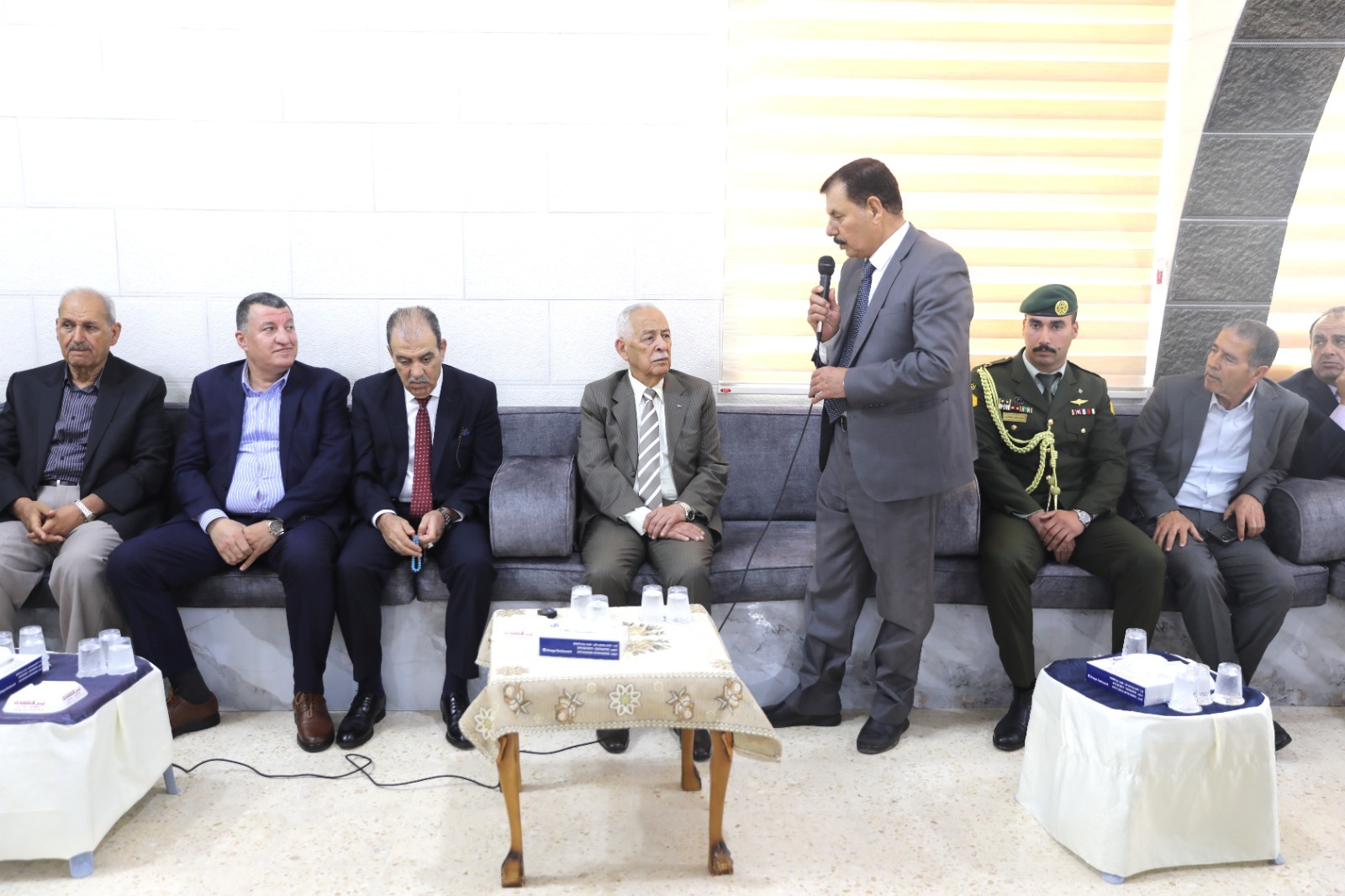 العيسوي يعزي بوفاة موظف الملكية معاذ عبيدات