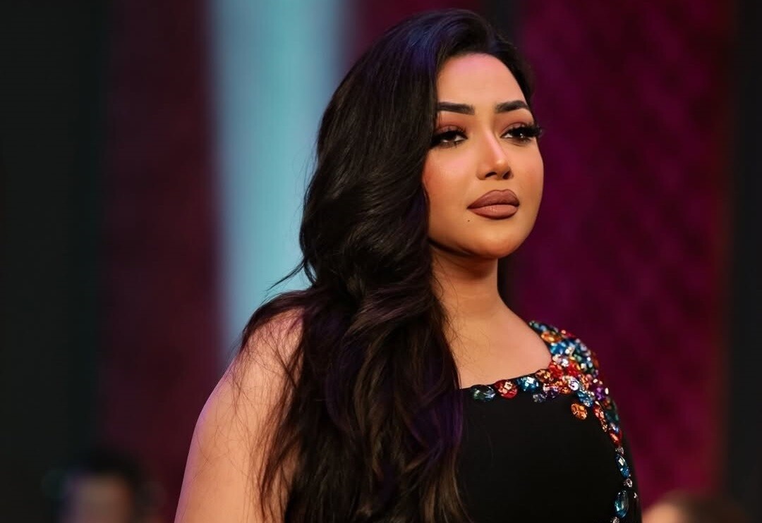 بين يارا السكري ورحمة محسن ..  جدل واسع يحاصر العوضي