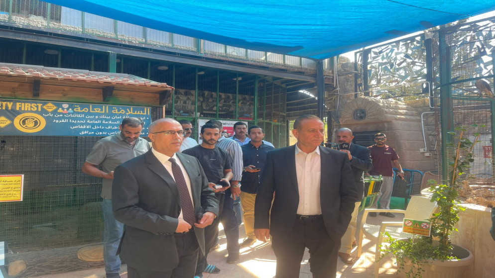 خريسات: إغلاق السوسنة السوداء مرتبط بالمخالفات لا بوقف الاستثمار