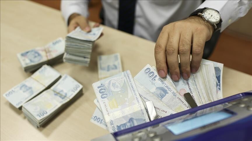 أسعار صرف الدولار واليورو مقابل الليرة التركية