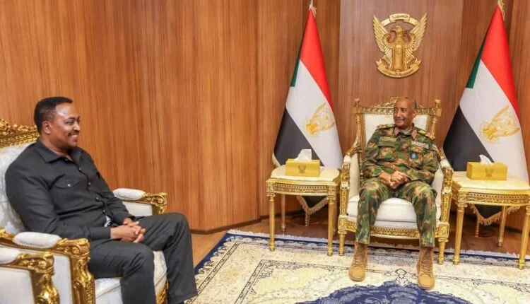 البرهان يبحث مع سكرتير إيغاد سبل تحقيق سلام مستدام في السودان