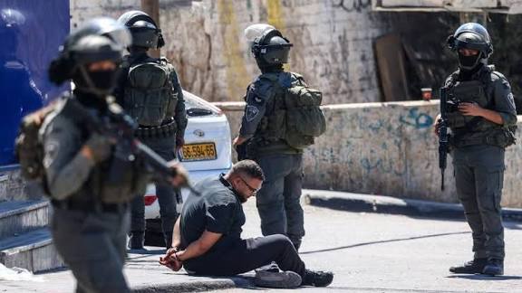 الاحتلال يقتحم 40 بلدة بالضفة ويعتقل 40 فلسطينيا