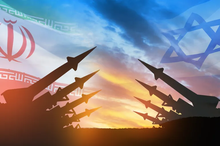 مصادر إسرائيلية: واشنطن وتل أبيب تدرسان خطوات إضافية داخل إيران