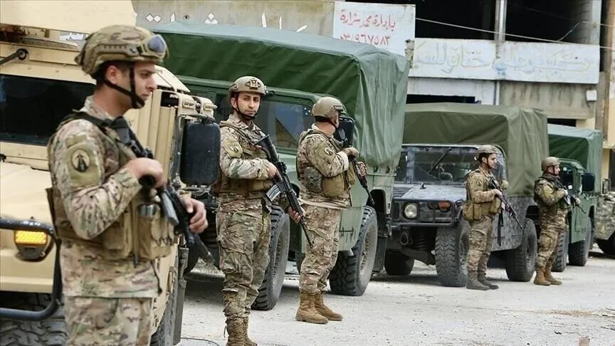إصابة 3 عسكريين لبنانيين أثناء تفكيك ذخائر جنوبي البلاد