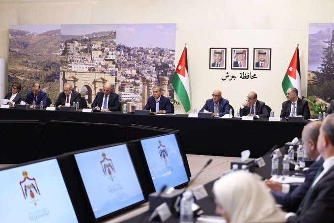 جلسات مجلس الوزراء في المحافظات نهج أسسته الحكومة