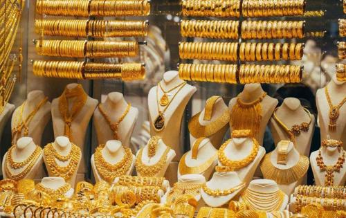الذهب يرتفع في السوق المحلية نصف دينار .. نشرة