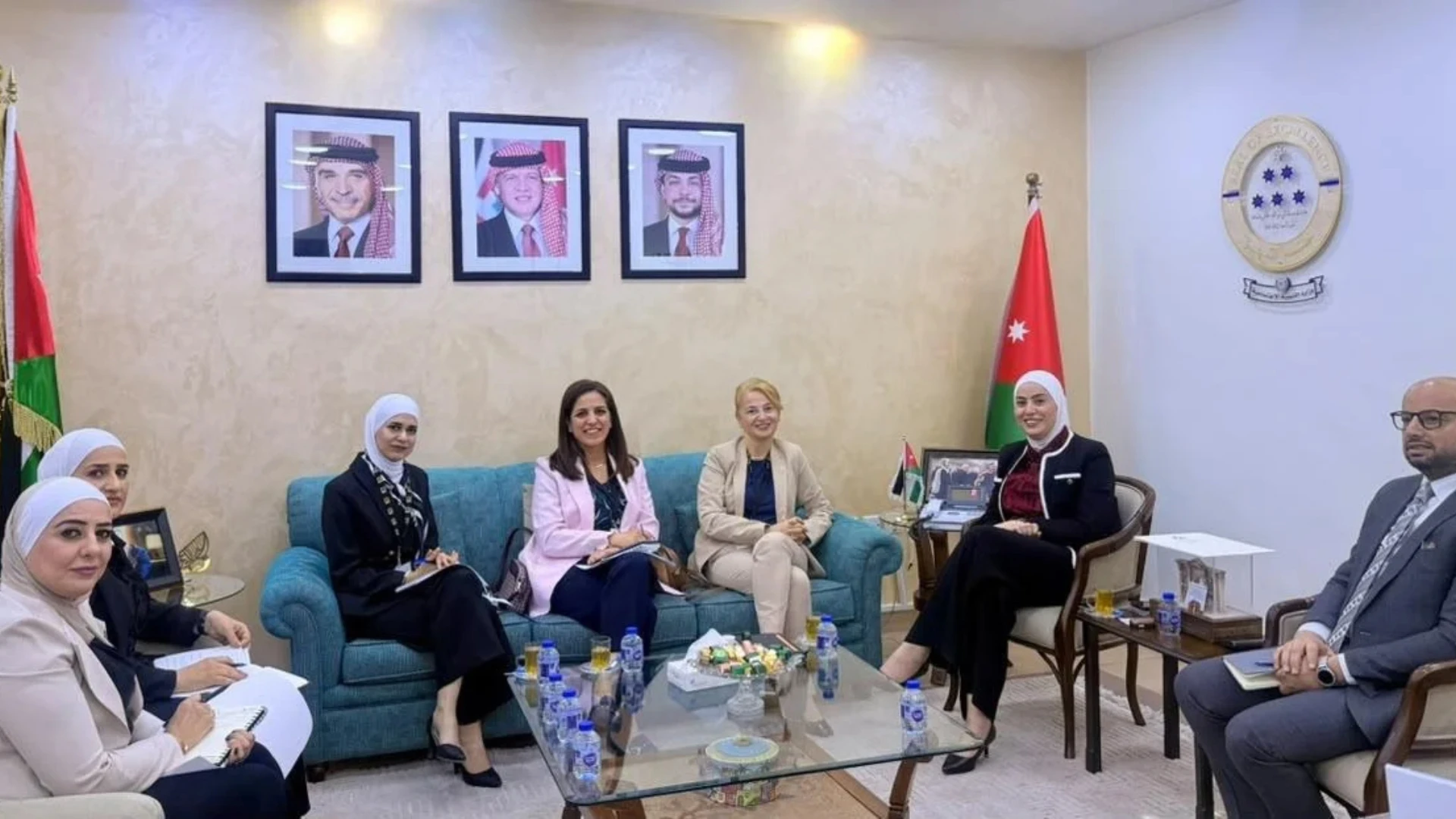 وزيرة التنمية الاجتماعية تبحث مع ممثلة اللجنة الدولية للإغاثة تعزيز التعاون