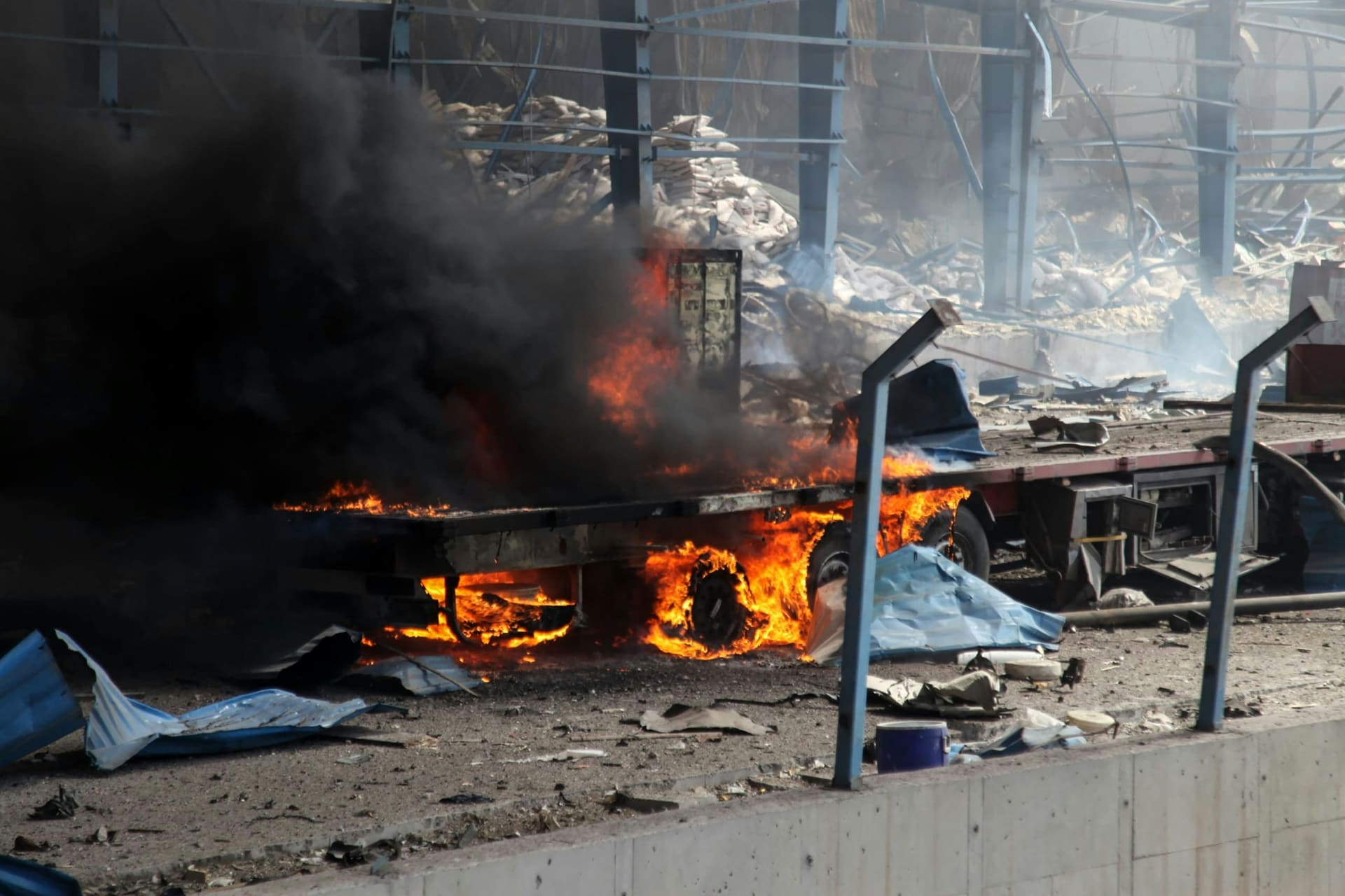 ترامب : إذا لم تقبل إيران الاتفاق فسيتم تفجير البلد بأكمله