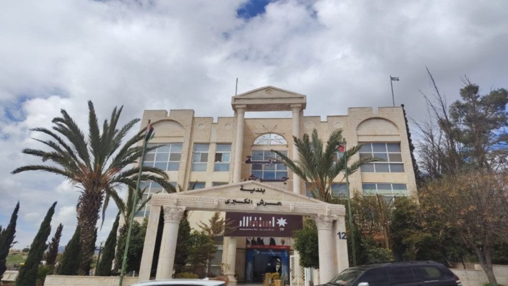 بلدية جرش تطرح عطاءات طرق ومشاريع خدمية بقيمة تقارب 317 ألف دينار