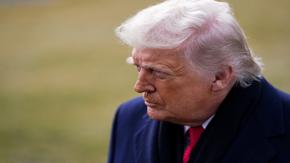 ترامب: العالم غير آمن طالما أننا لا تسيطر على غرينلاند