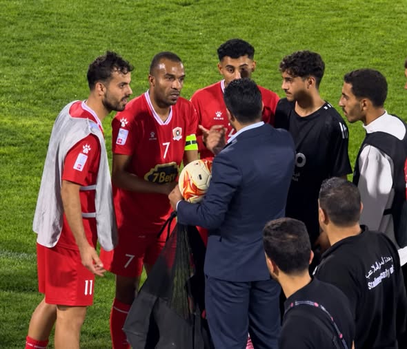بعد الهاتريك ..  منع ياسين البخيت من الاحتفاظ بكرة مباراة الجزيرة ودوقرة
