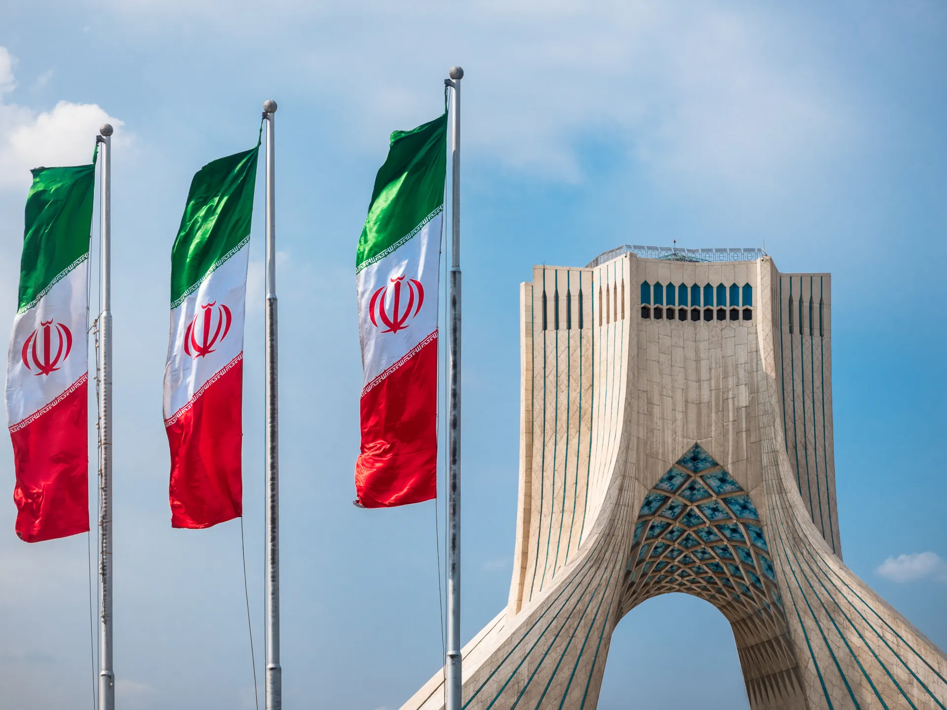 طهران تستدعي السفير الألماني وتوجه احتجاجا شديدا ..  تفاصيل 
