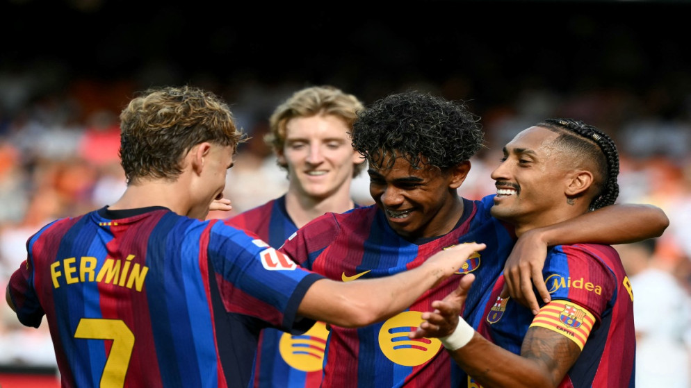 الدوري الإسباني ..  برشلونة يسحق فالنسيا بخماسية