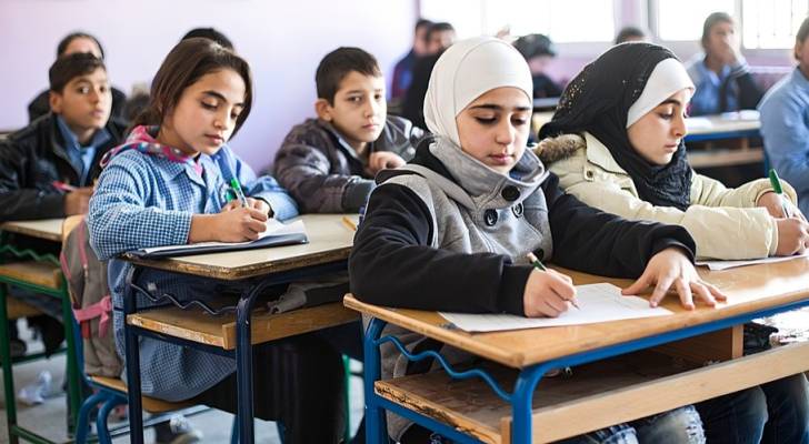 وزير التربية: لا رجعة عن قرار تأنيث الكوادر التعليمية