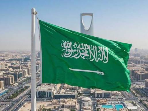 الدفاع المدني السعودي يصدر إنذارا طارئا بشأن خميس مشيط وأبها