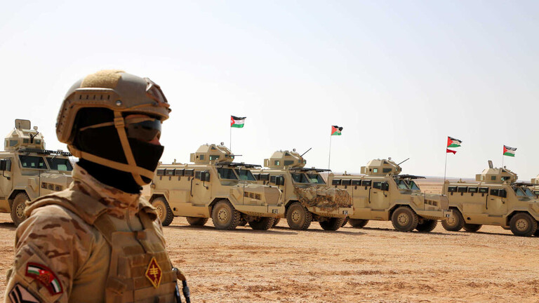 انتهاء اشتباكات الجيش الأردني مع العصابات المسلحة .. صور