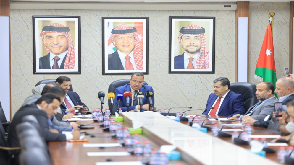 الإدارية النيابية تبحث قانون الإدارة المحلية