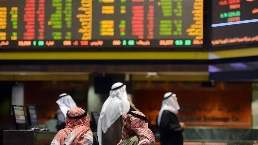 تراجعات حادة في بورصات عربية 