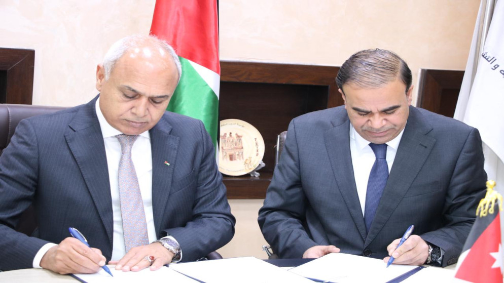 اتفاقية لتمويل مشاريع لخريجي التدريب المهني