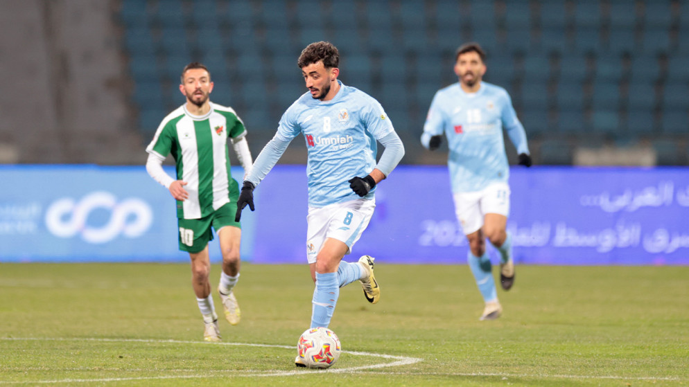 الفيصلي يتصدر دوري المحترفين