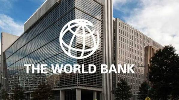 البنك الدولي: الذكاء الاصطناعي قد يعزز إنتاجية 20٪ من وظائف الشرق الأوسط