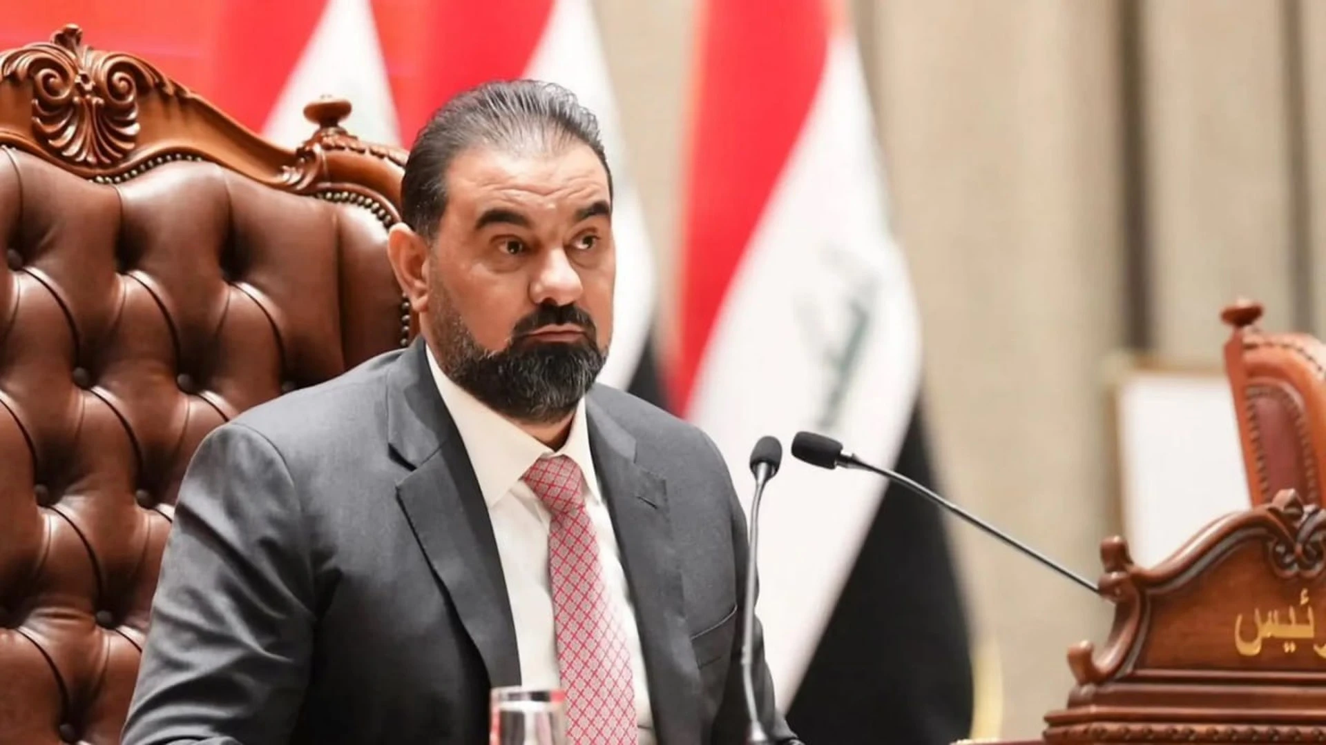 الحلبوسي يعزي القاضي بشهداء الكرك ويؤكد التضامن