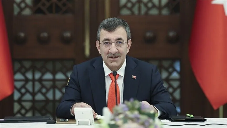 نائب أردوغان: نسعى لتعزيز التعاون التركي الباكستاني السعودي في مختلف المجالات