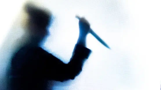 عمّان: طعن زوج حتى الموت وخنق مسنّة داخل منزلها  ..  تفاصيل