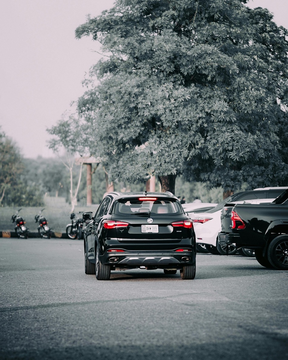 صعود السيارات الكهربائية الصينية في الأردن: مزايا متقدمة وأسعار تنافسية تغيّر قواعد السوق