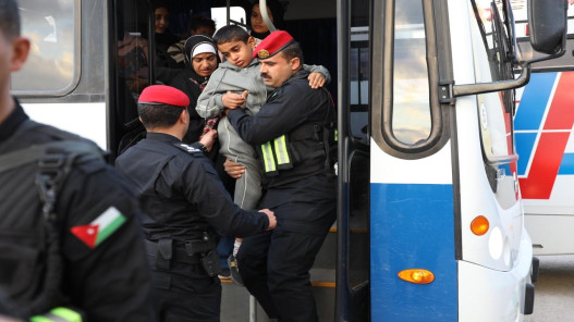 إجلاء دفعة جديدة من أطفال غزة المرضى للعلاج في الأردن