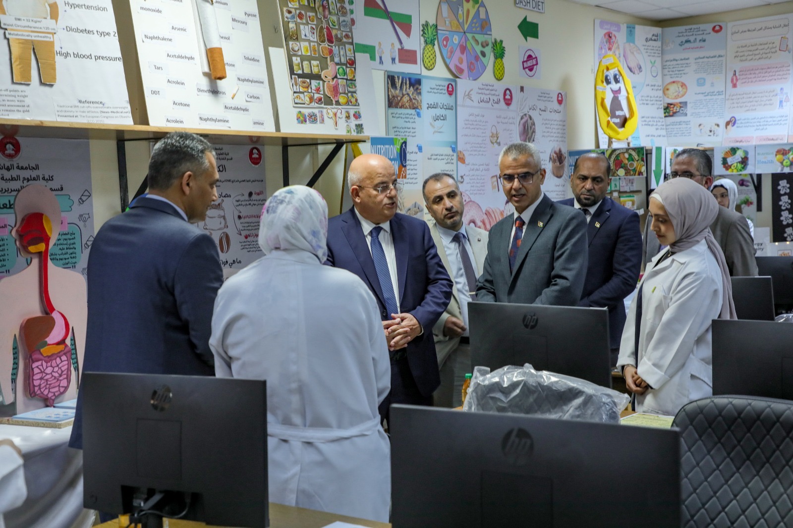 الهاشمية تفتتح مختبرين الذكاء الاصطناعي في التغذية