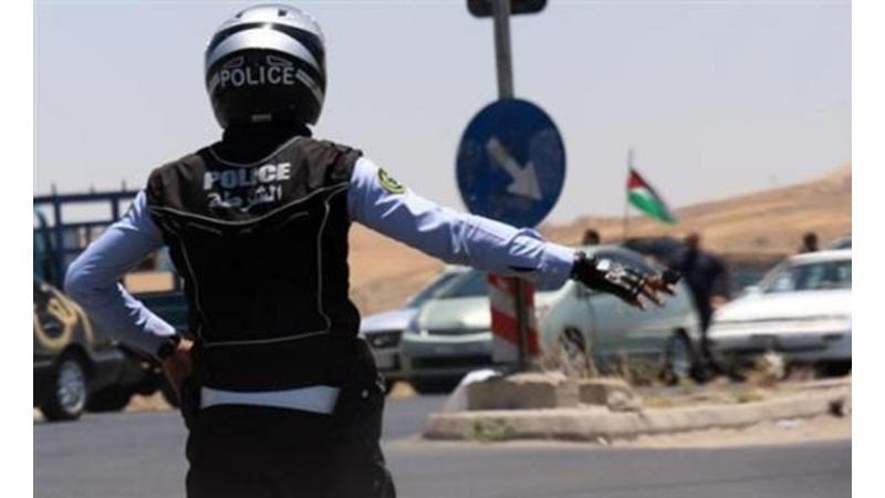 حادث تصادم يربك السير على جسر الكلية العسكرية