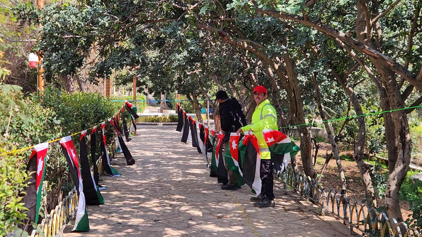 بلدية جرش الكبرى تبدأ استعداداتها للاحتفال بيوم العلم