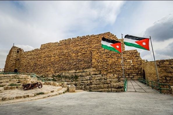 بعد سنوات من التعثر  ..  إنجاز مراحل المدينة الرياضية وتشغيل مجمع الكرك بنسبة 100%