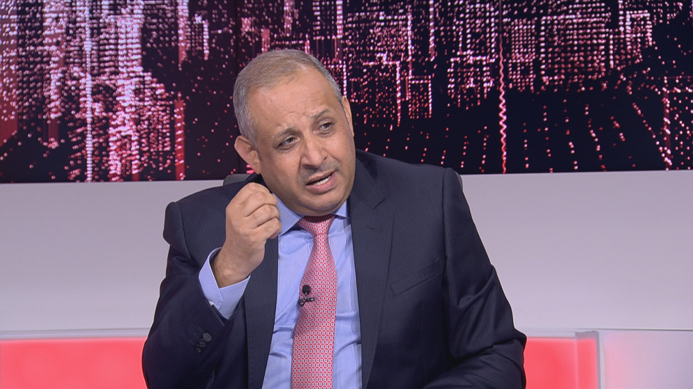 خبير دستوري: طلب استقالة البكار يعزز نزاهة العمل الحكومي