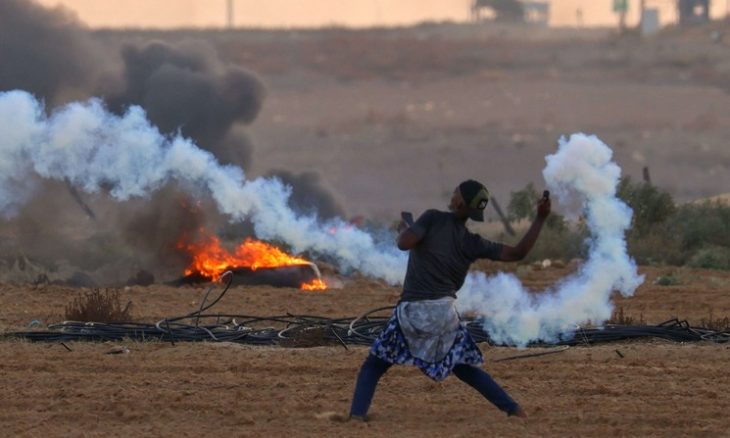 إصابة ستة فلسطينيين على السياج الفاصل بغزة