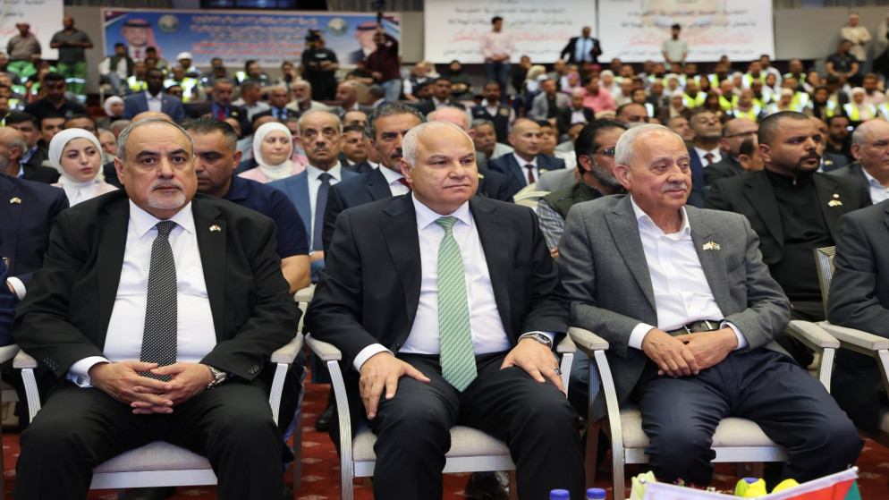 البكار يرعى احتفال يوم العمال ويطلق البرنامج الوطني للعمل اللائق