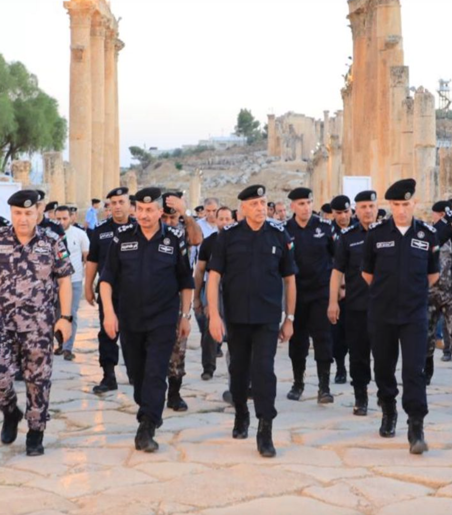 المعايطة يطّلع على الخطط الأمنية والمرورية الخاصة بمهرجان جرش